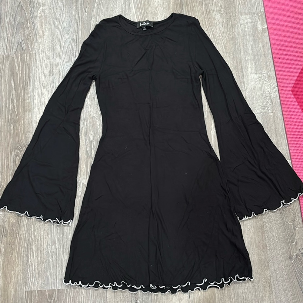 Lulus, white frilly trim long sleeve black mini dress, size M, tag on